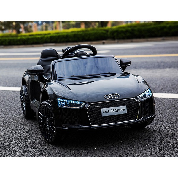 Продукт Акумулаторен Audi R8 Spyder 12V металик боя с меки гуми и кожена, модел 2022 година - 0 - BG Hlapeta